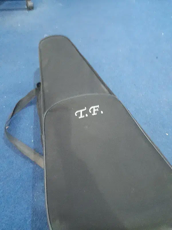 ویولن tf ۴/۴|ویولن|برازجان, |دیوار