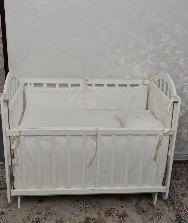 تخت نوزاد وکودک|تخت و صندلی بچه|فردیس, شهرک هفده شهریور|دیوار