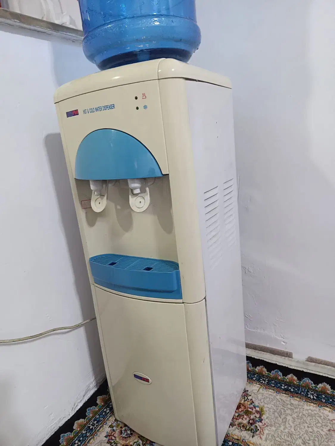 ابسردکن برقی|آبمیوه‌گیر و آب‌مرکبات‌گیر|مهاباد (آذربایجان غربی), |دیوار