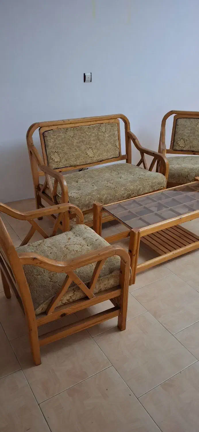 مبل 6 نفره با جلو مبلی|مبلمان خانگی و میز عسلی|بندر انزلی, نیمه شعبان|دیوار