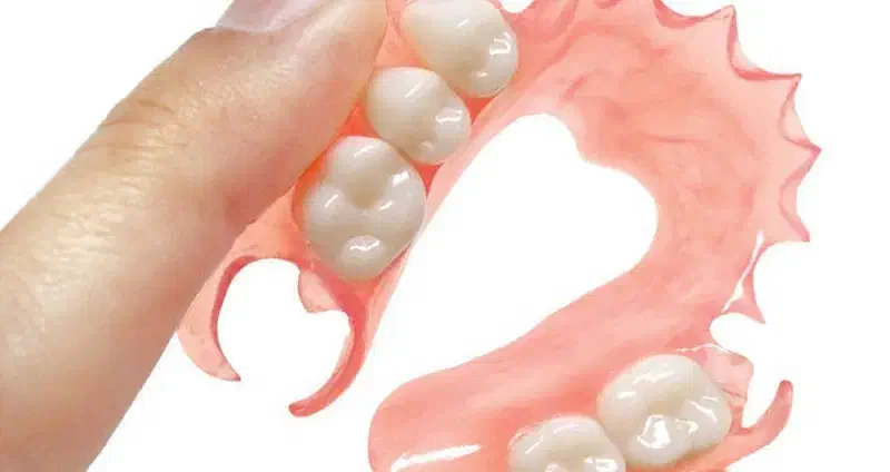 دندان مصنوعی ۹۸۰۰|آرایشی، بهداشتی، درمانی|پاکدشت, پاکدشت (مامازند)|دیوار