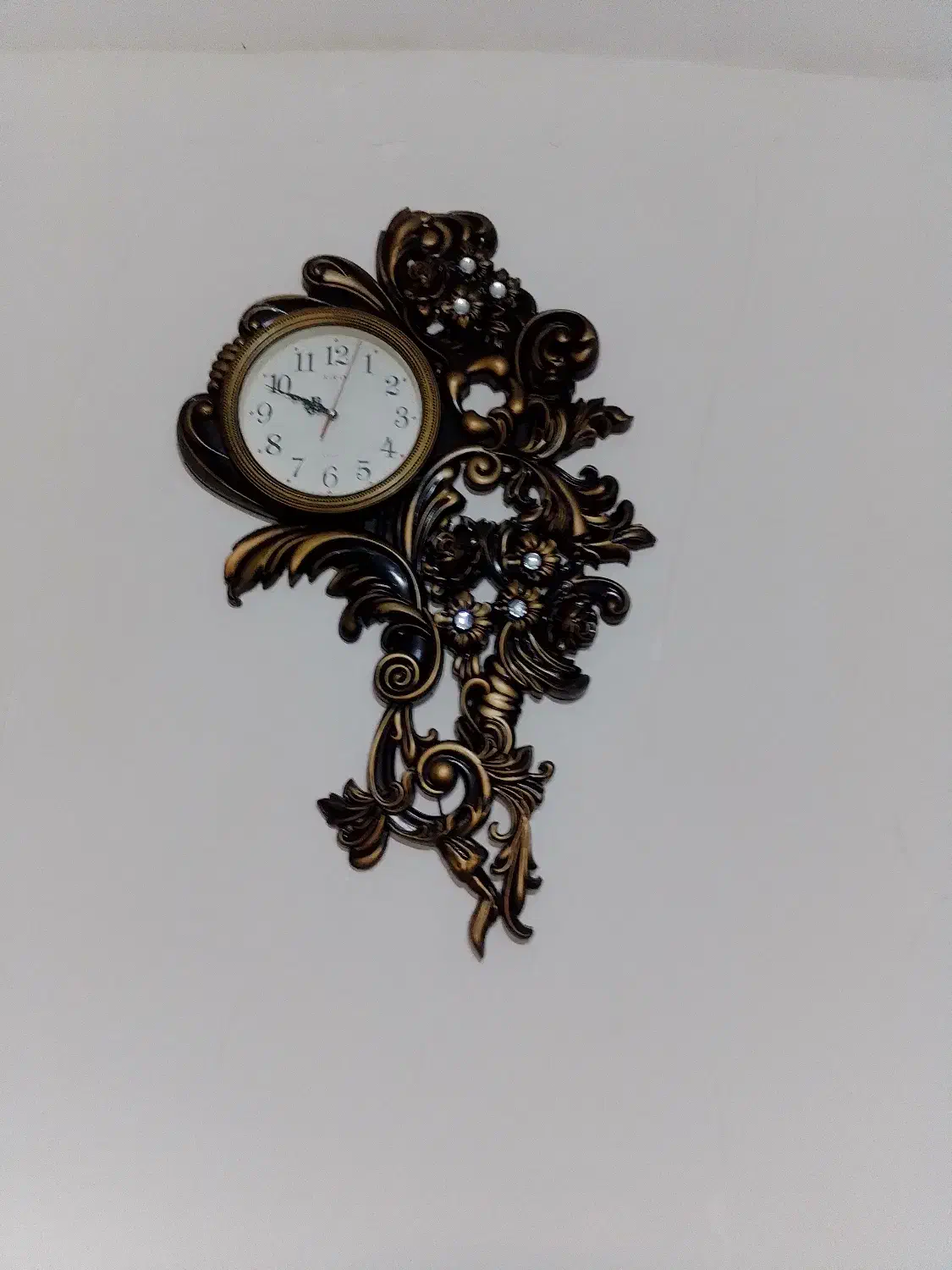 ساعت|ساعت دیواری و تزئینی|رباطکریم, کیکاور|دیوار