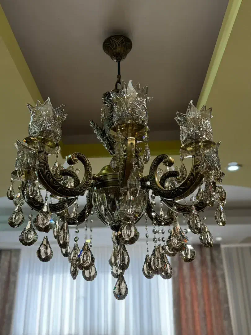 لوستر در حد نو|لوستر و چراغ آویز|خوی, |دیوار