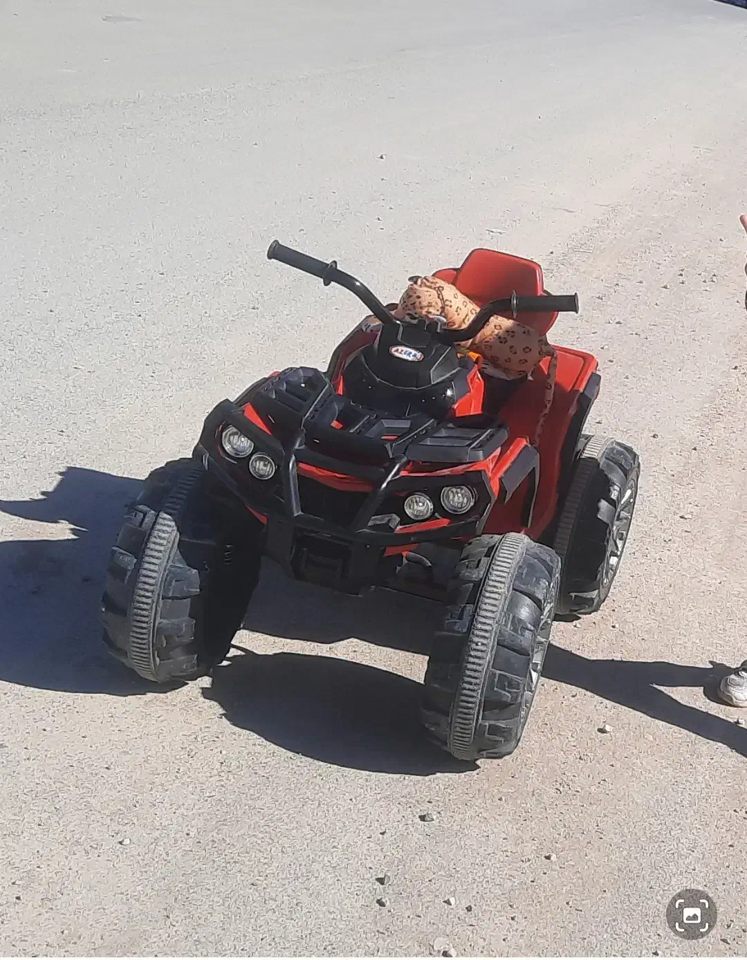 ماشین شارژی|اسباببازی بچه|ایلام, |دیوار