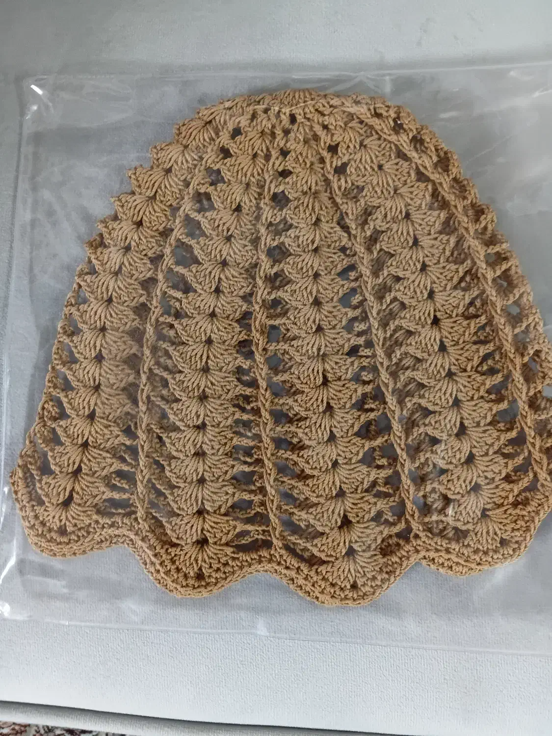 کلاه پاییزی|لباس|اراک, |دیوار