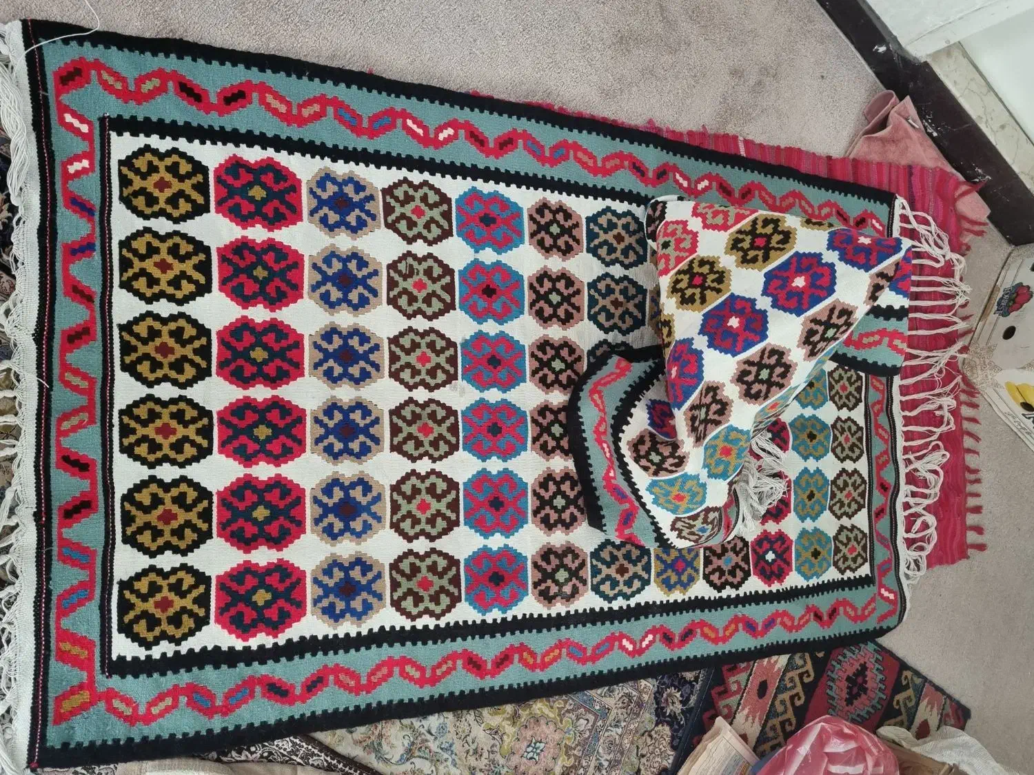 گلیم دستبافت و گلیم رنگی زیبا|گلیم، جاجیم، گبه|تهران, جوادیه|دیوار