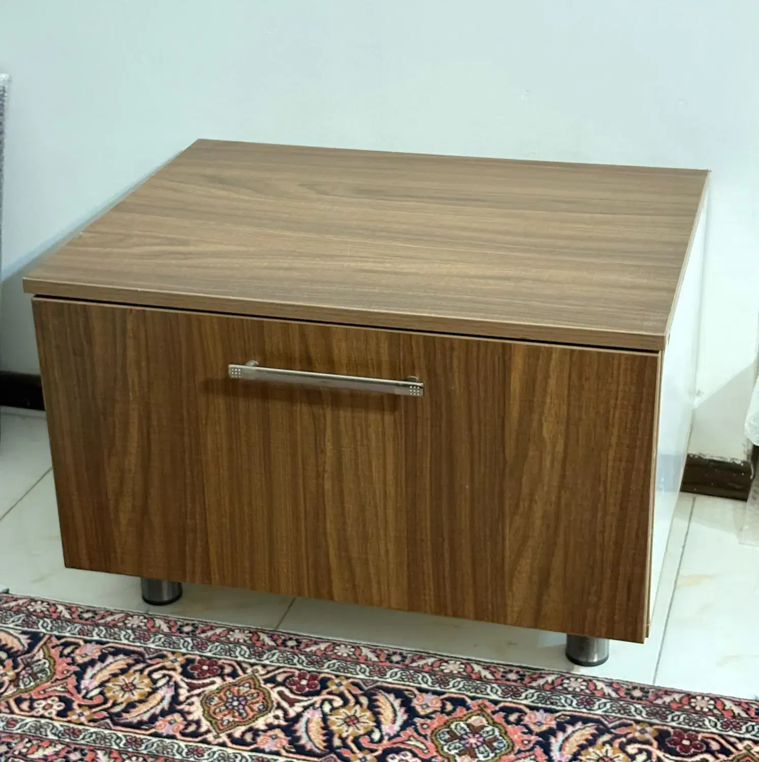 ویترین شیشه ای و بوفه در دار|بوفه، ویترین، کنسول|پردیس, فاز ۱۱|دیوار