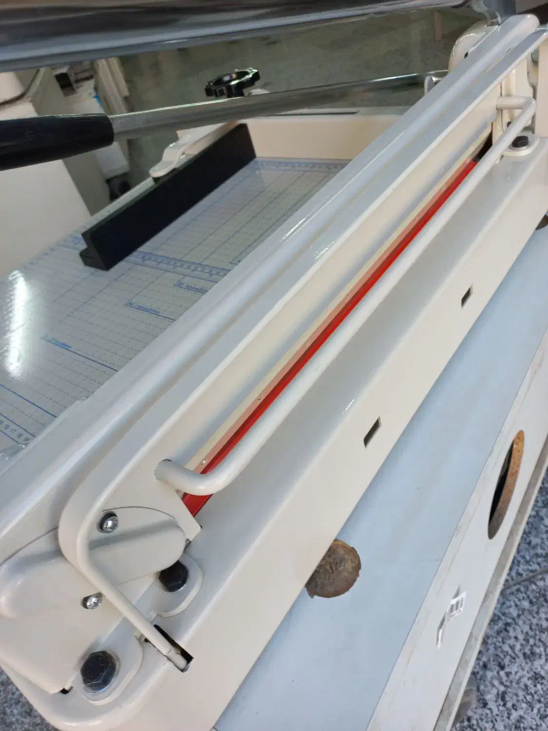 دستگاه کاتر کاغذ گیوتین برش کتاب 868 مارک OVEN|لوازم التحریر|شهریار, شهریار|دیوار