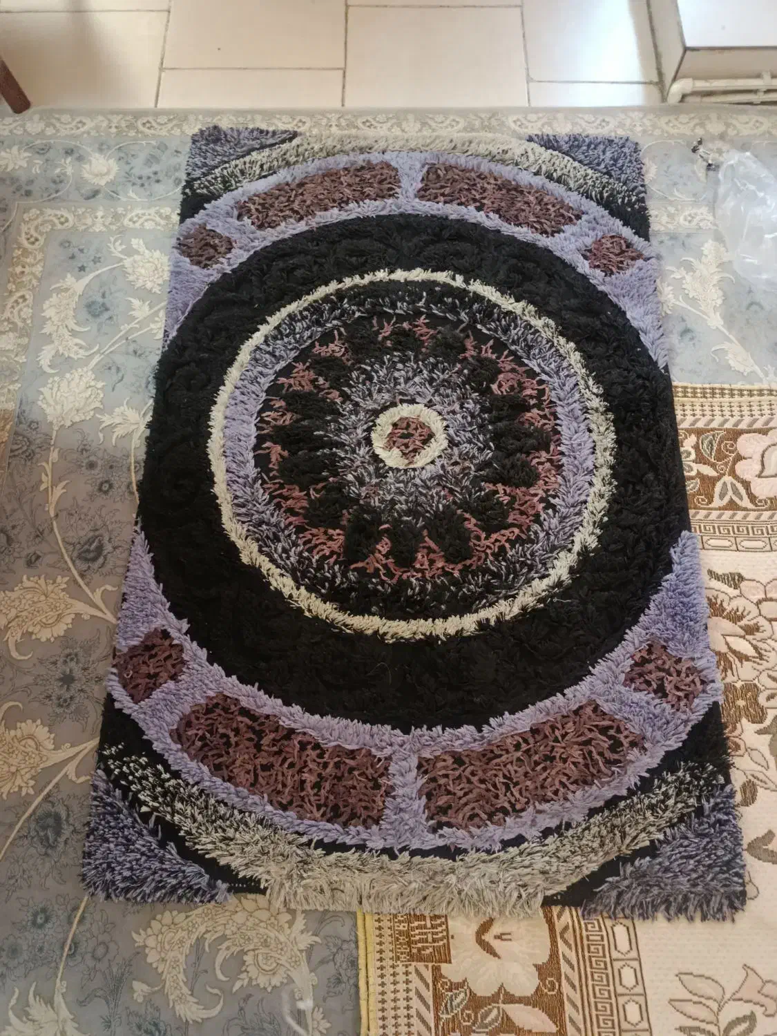 فرش یک و نیم در یک فانتزی|فرش|کرج, شهرک شهرداری|دیوار