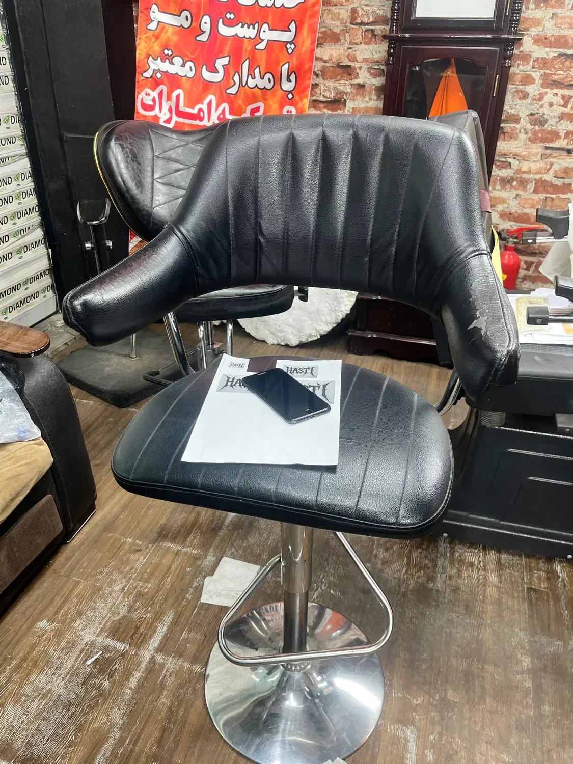 صندلی آرایشگاه|آرایشگاه و سالن‌های زیبایی|ری, دولت‌آباد|دیوار