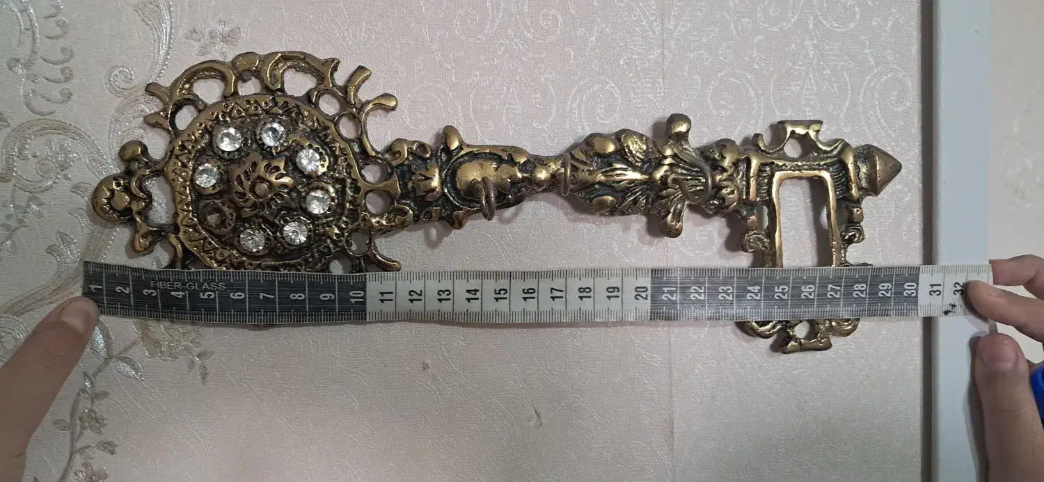 جاکلیدی برنز|مجسمه، تندیس، ماکت|قرچک, زیبا شهر|دیوار