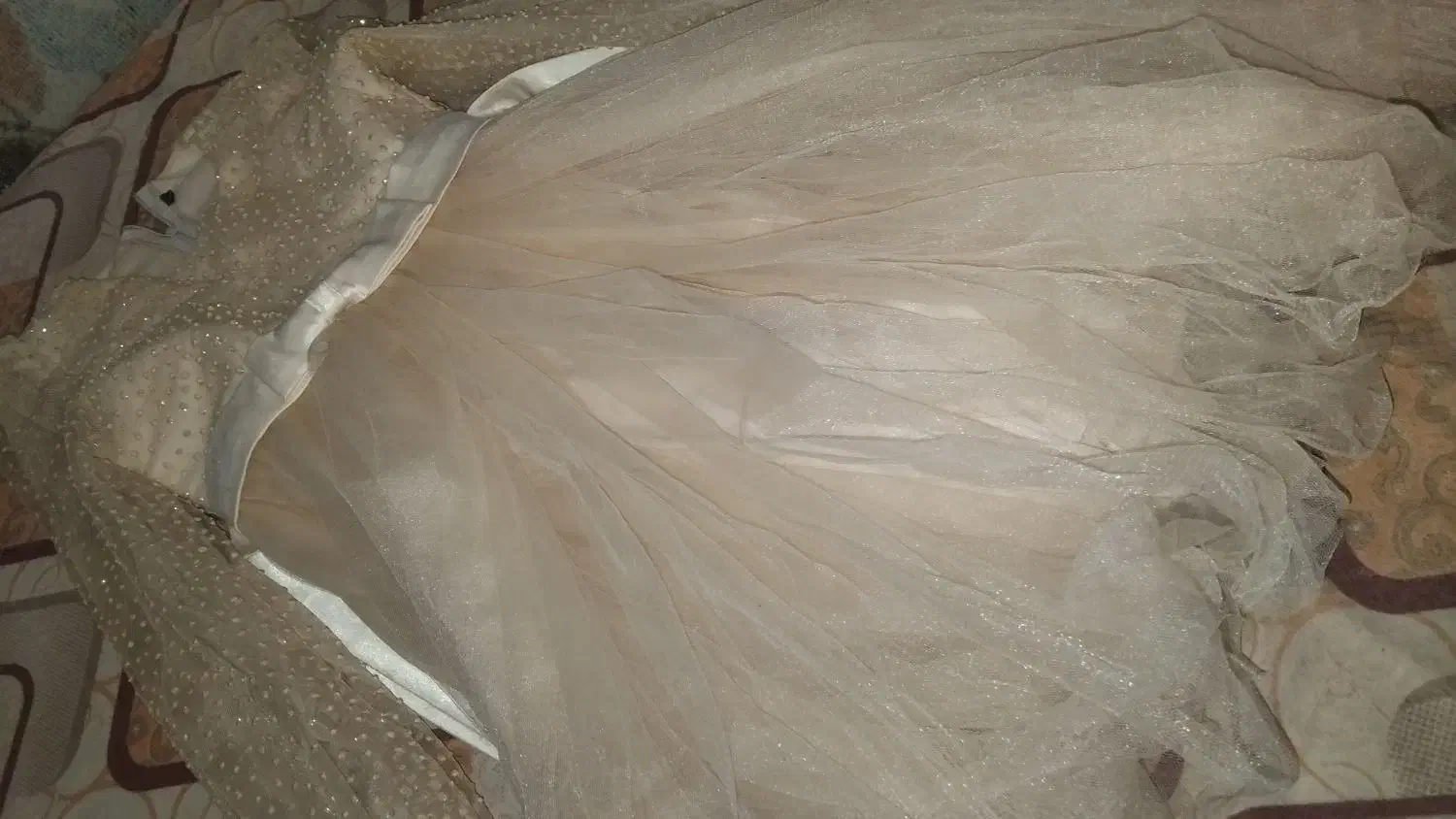 لباس مجلسی دخترانه|لباس|فردوس (خراسان), |دیوار