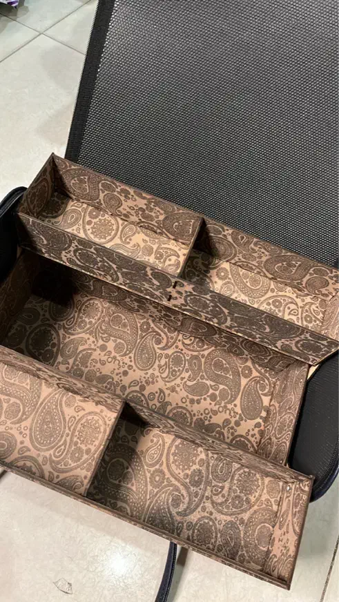 کیف طبقاتی تاتو ناخن ارایشی شنیون مژه ابزار|آرایشی، بهداشتی، درمانی|رشت, پیرکلاچای|دیوار