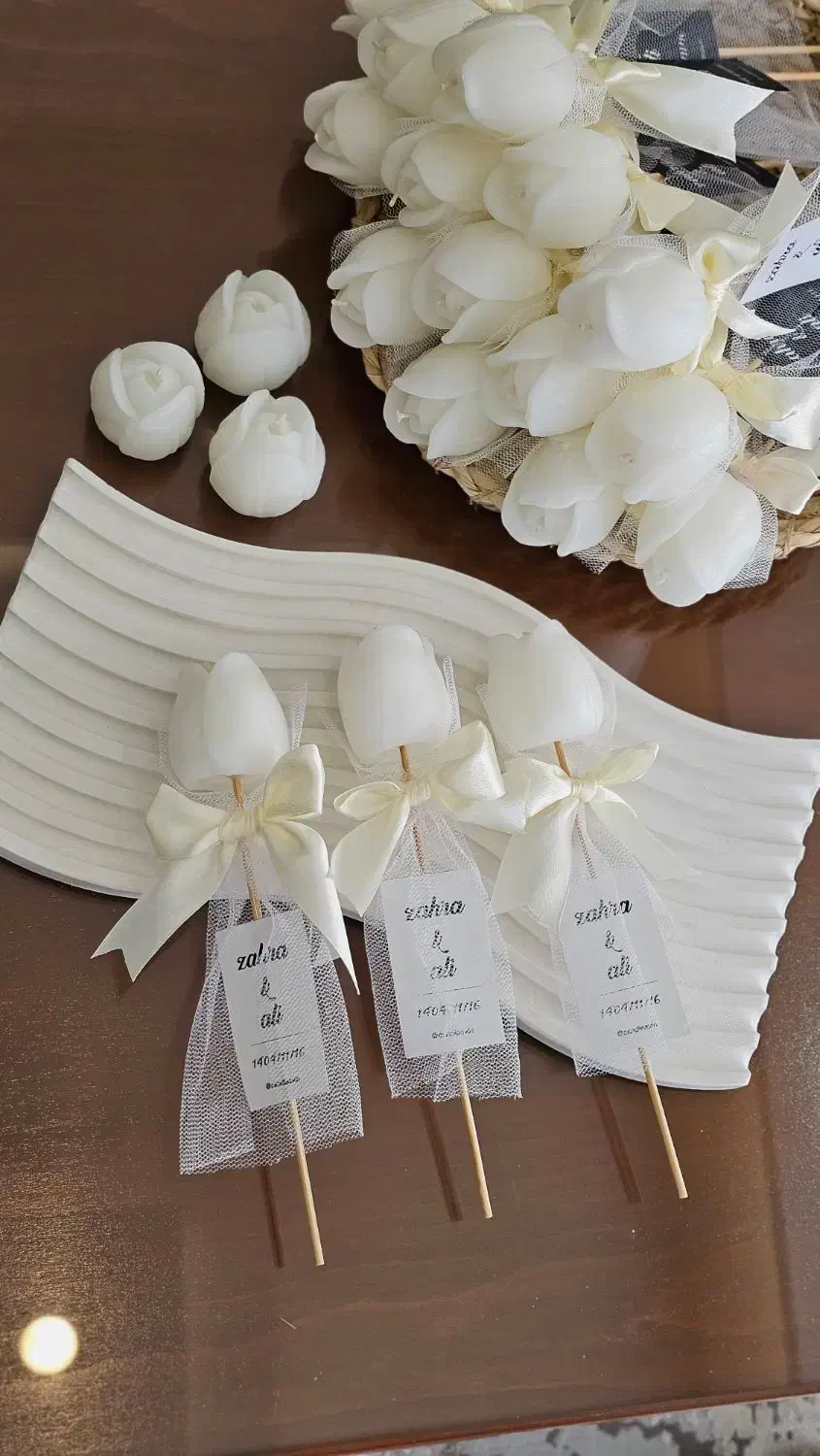 گیفت گل لاله|صنایع دستی و سایر لوازم تزئینی|قم, انصار‌الحسین|دیوار