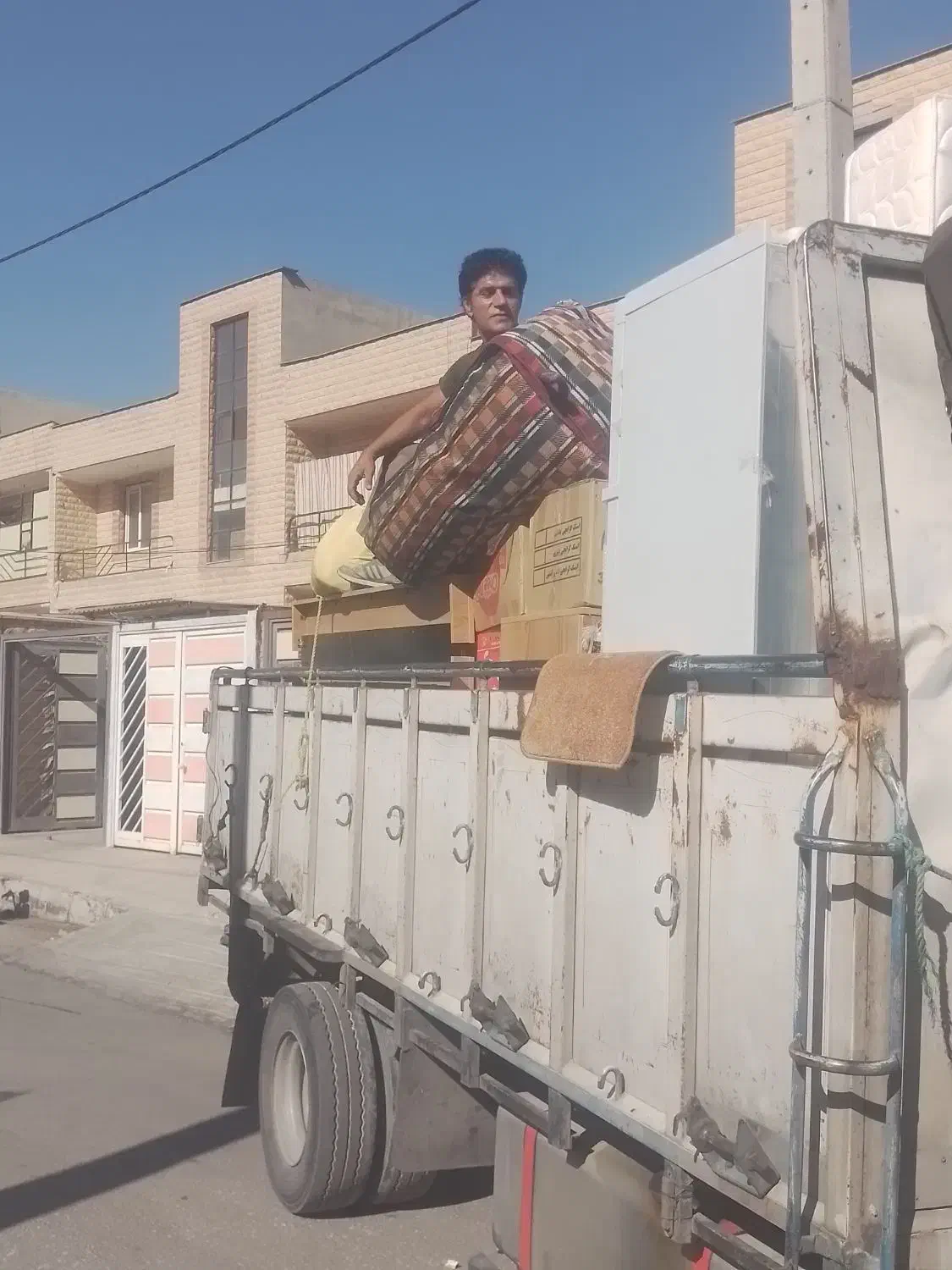 اسباب کشی واساس منزل وتخلیه بار|خدمات حمل و نقل|لار, |دیوار