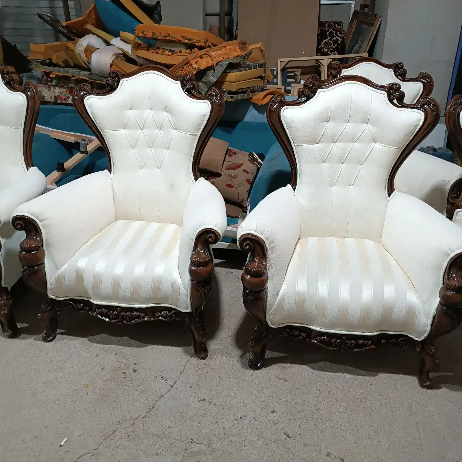 تعمیرات مبلمان مشاهیر|خدمات پیشه و مهارت|شاهین‌شهر, حاجی آباد|دیوار