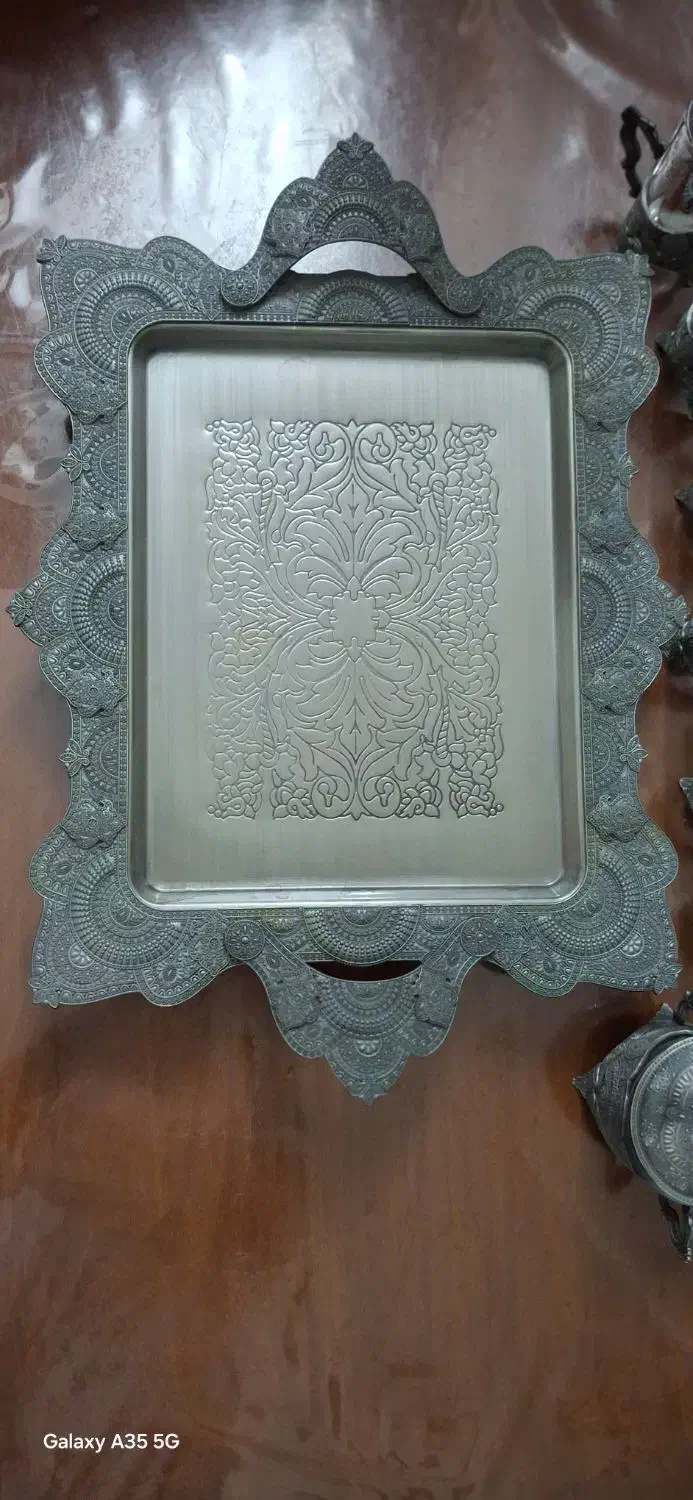 سینی و استکان و قندان سرویس|ظروف سرو و پذیرایی|قرچک, شهرک طلائیه|دیوار