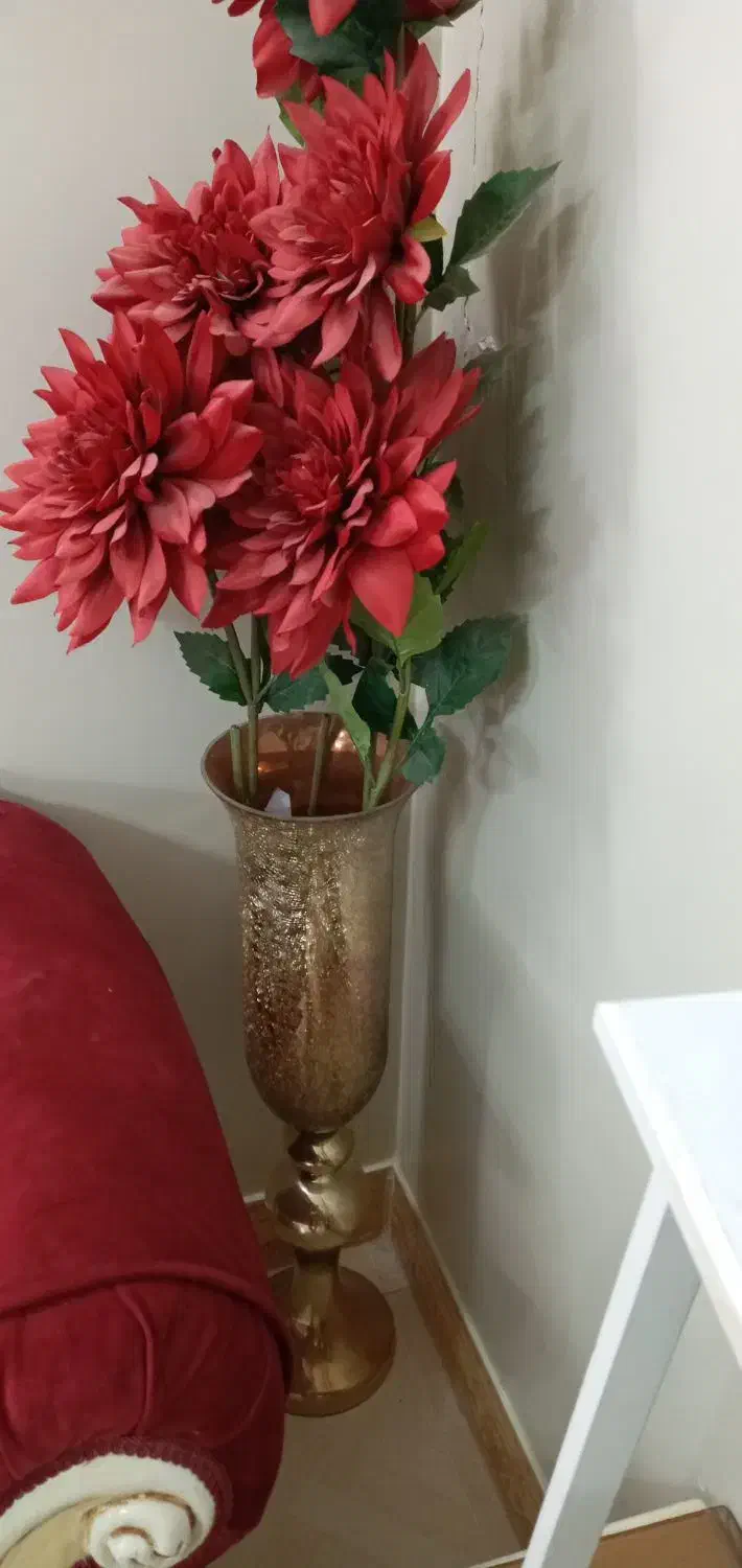 گل وگلدان|گل مصنوعی|هشتگرد, مدرس|دیوار