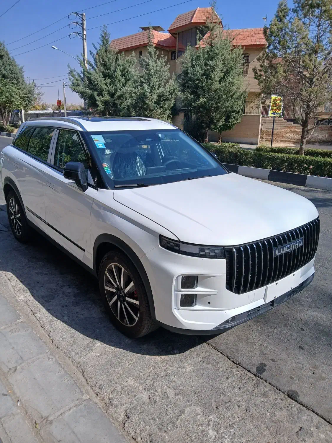 لوکانو L7 صفر 600میلیون قسط کسر میشود|خودرو سواری و وانت|شیراز, تاچارا|دیوار