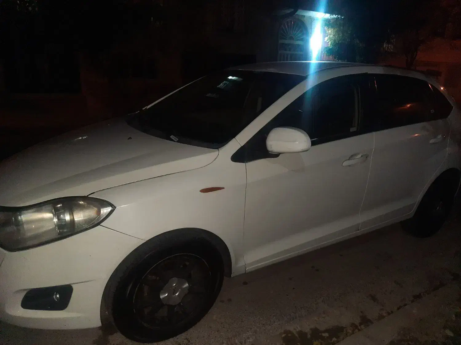 ام وی ام ۳۱۵|خودرو سواری و وانت|تهران, گلستان (شهرک راه آهن)|دیوار