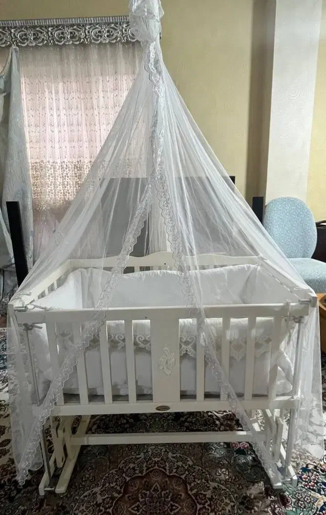 گهواره کودک|تخت و صندلی بچه|گنبد کاووس, |دیوار