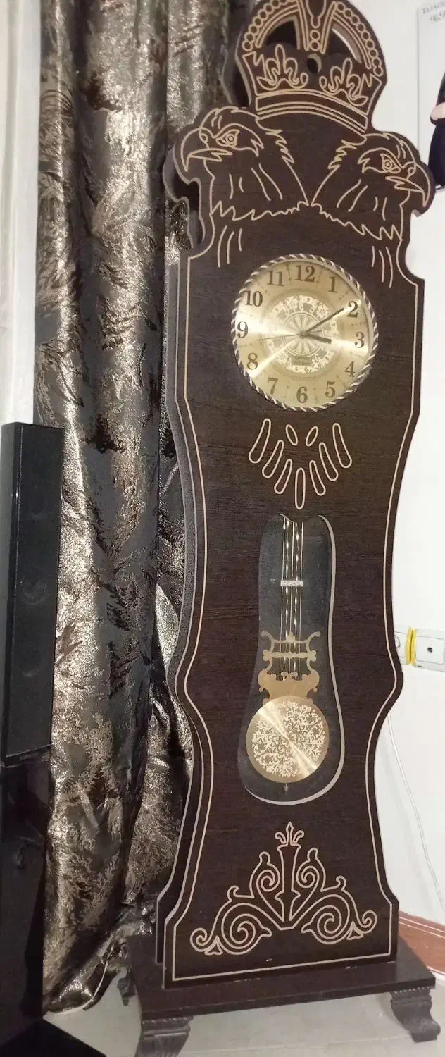 ساعت ایستاده|ساعت دیواری و تزئینی|قدس, شهرقدس|دیوار