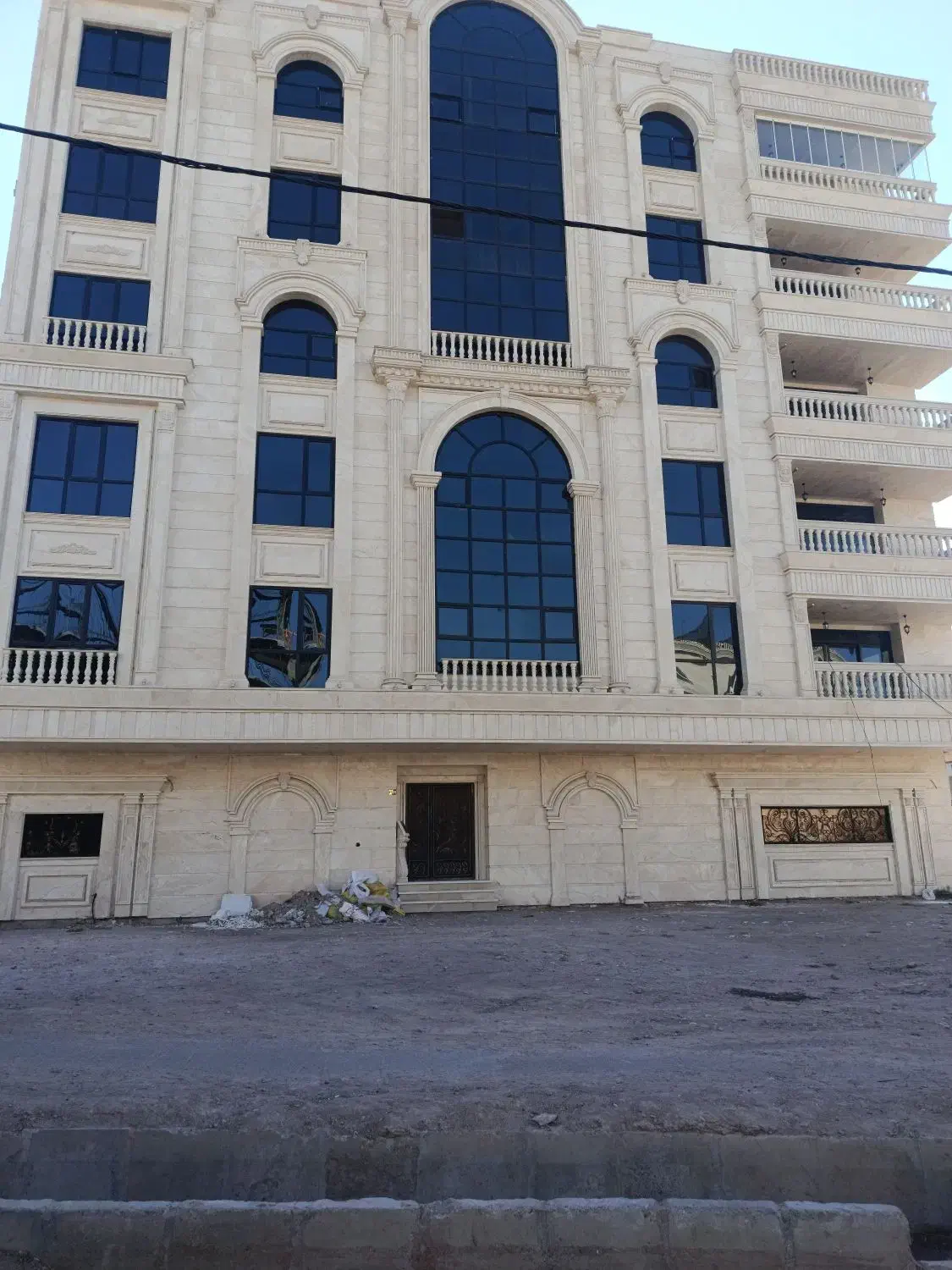 درب وپنجره دوجداره وسه جداره UPVCو آلمینیومی|خدمات پیشه و مهارت|محمدیه-قزوین, |دیوار