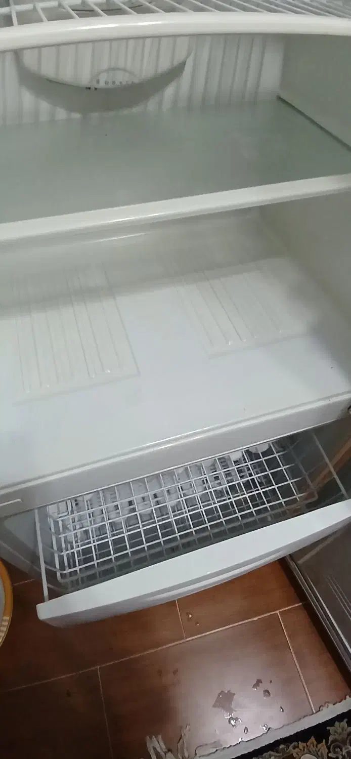 یخچال امرسان|یخچال و فریزر|صومعه‌سرا, |دیوار