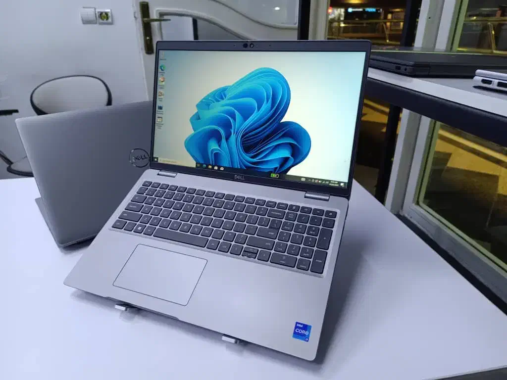 dell  5531 i7 16 512 vga2|رایانه همراه|تهران, فلسطین (میدان انقلاب)|دیوار