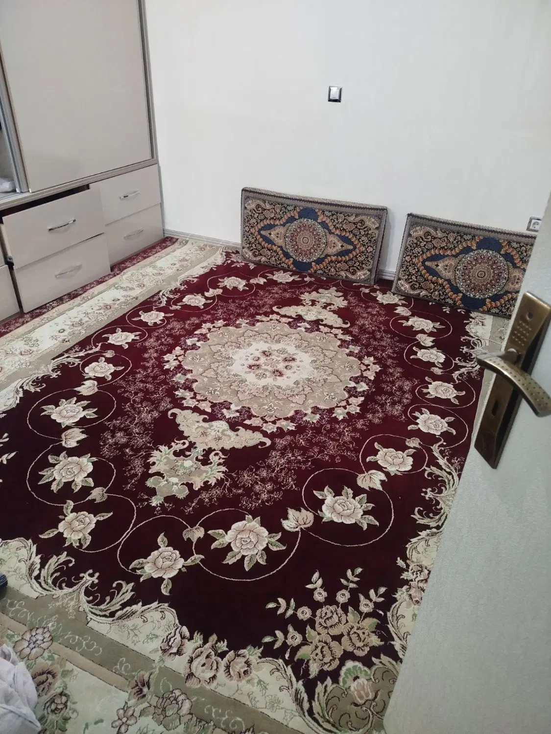 فرش 12|فرش|زنجان, |دیوار