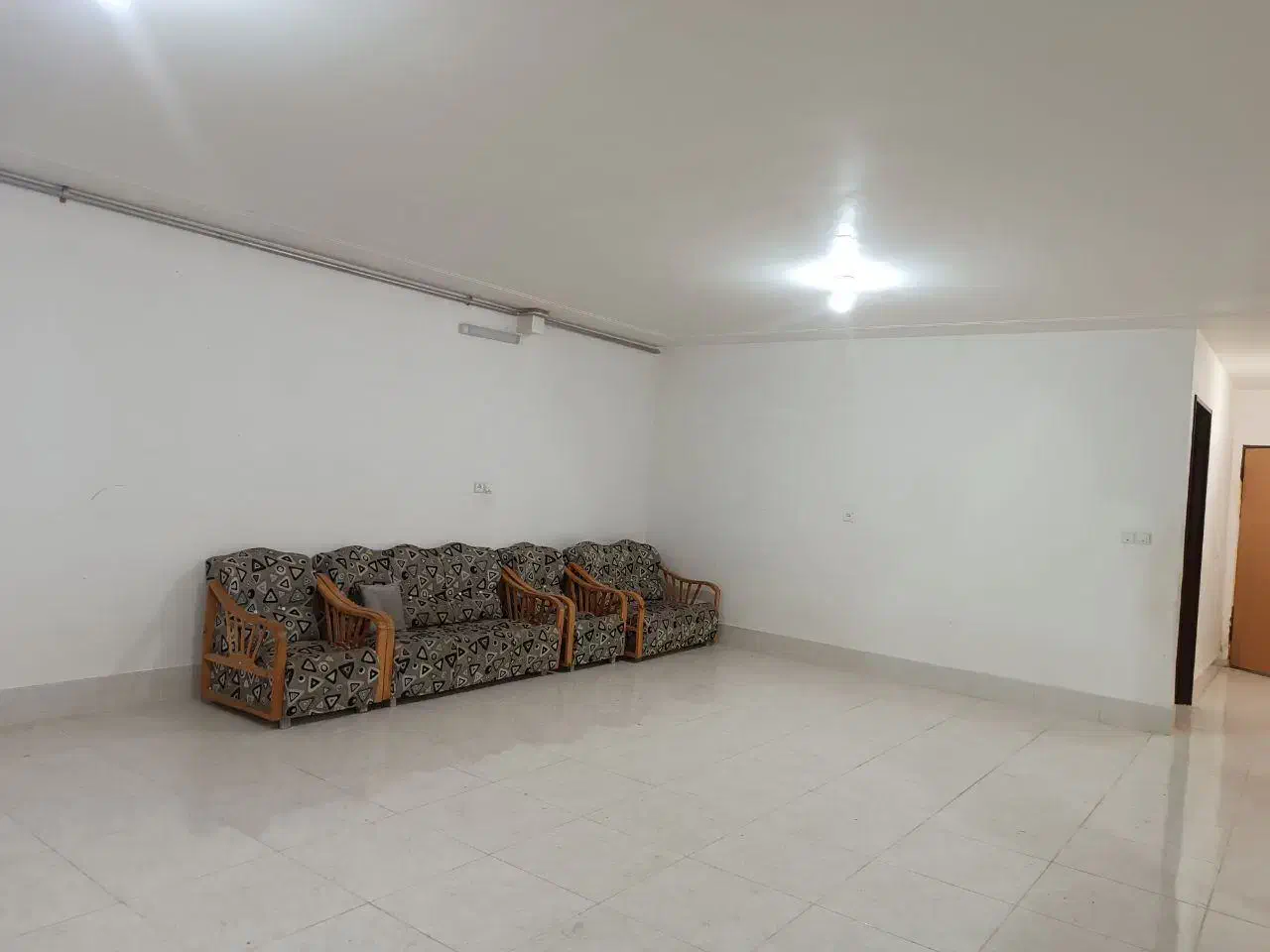 مبل|مبلمان خانگی و میز عسلی|تایباد, |دیوار