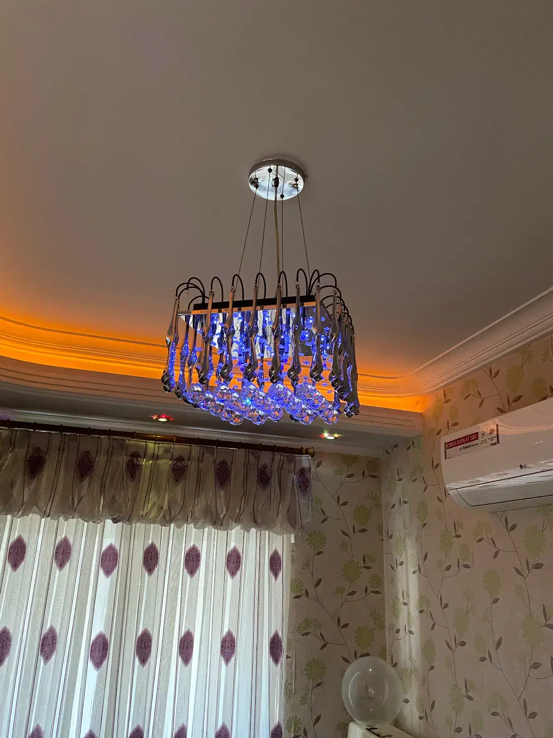 لوستر|لوستر و چراغ آویز|رشت, گلسار|دیوار