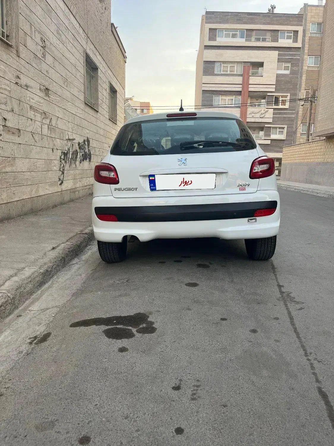 207 پانا 1401|خودرو سواری و وانت|شاهین‌شهر, خبرنگار|دیوار