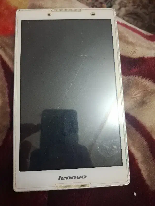 تب لت لنوو TAB2A8|تبلت|قم, زنبیل آباد|دیوار