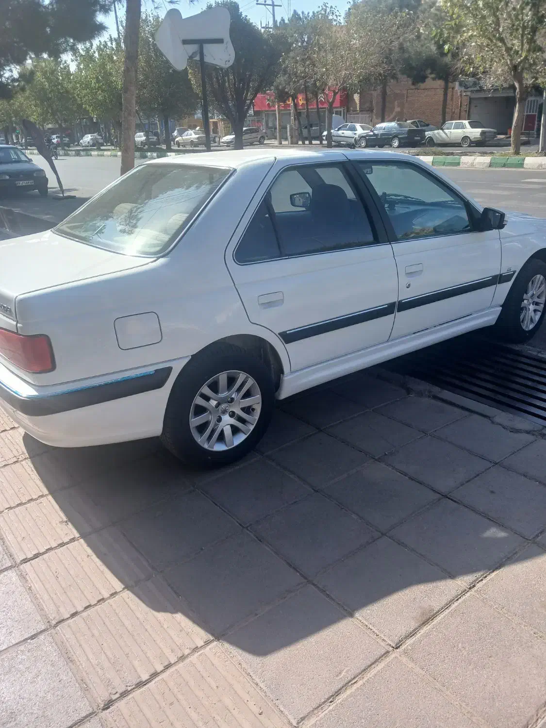 پارس تیوفای مدل ۴۰۲ برقی|خودرو سواری و وانت|سبزوار, جنت|دیوار