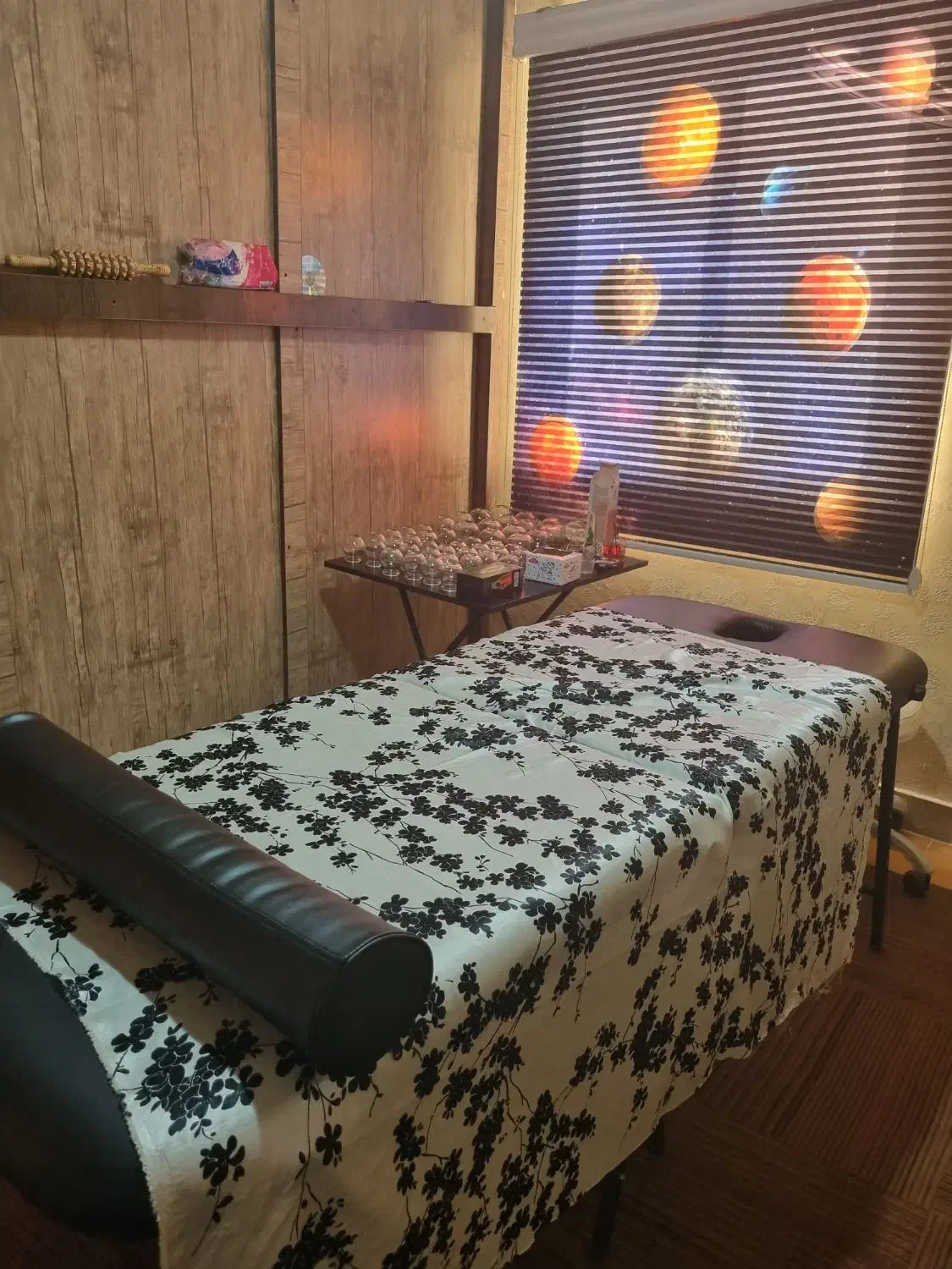 ماساژ ریلکسی درمانی با روغن و بادکش داغ|خدمات آرایشگری و زیبایی|رشت, نیکمرام|دیوار