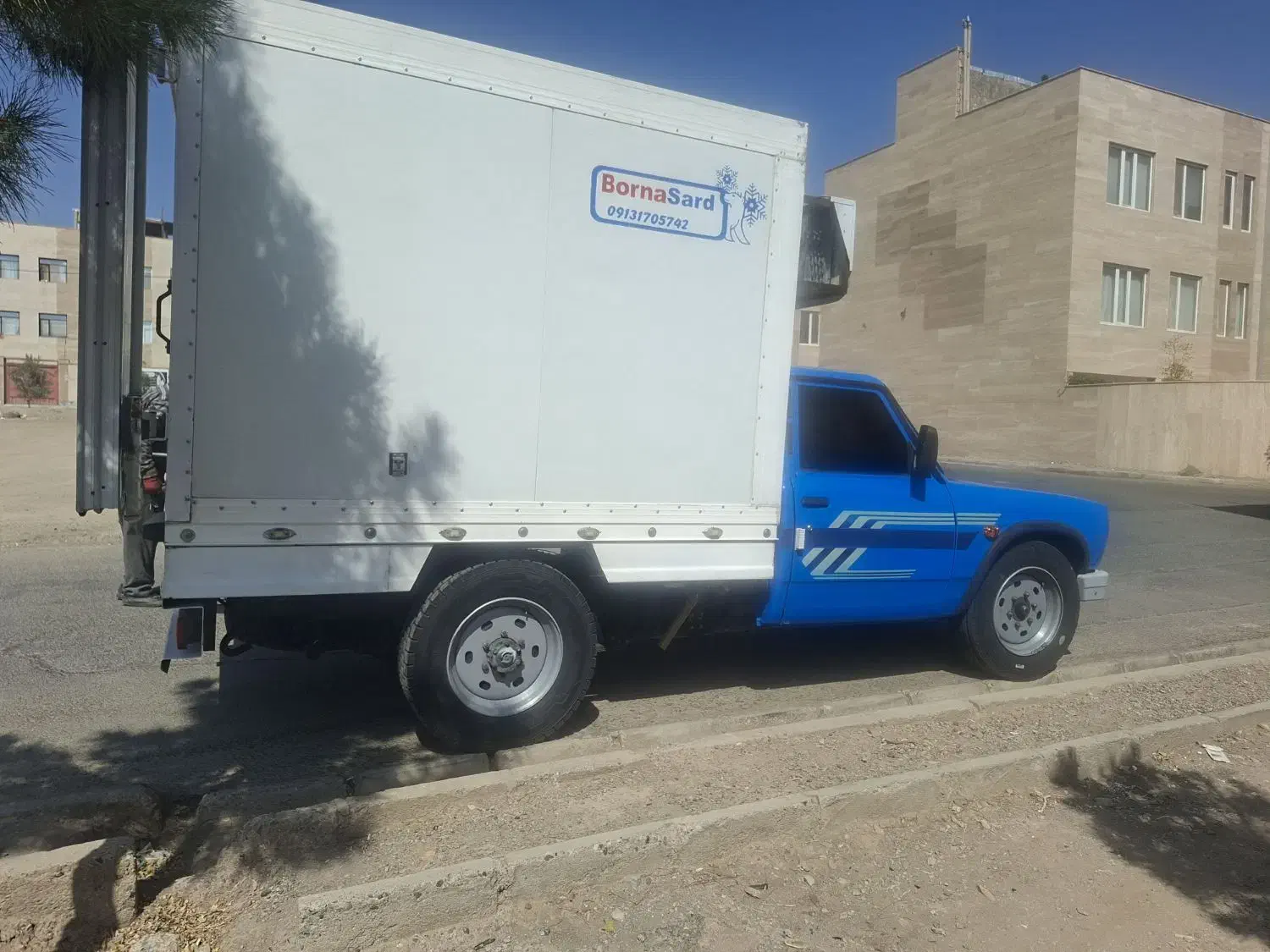 نیسان یخچالدار|خودرو سواری و وانت|بیرجند, |دیوار