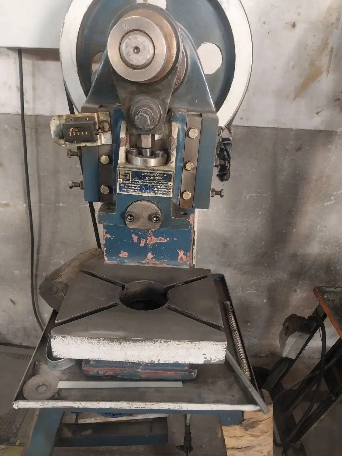 کارگرساده  جهت قطعات خودرو|استخدام صنعتی، فنی، مهندسی|تهران, بوستان سرخه حصار|دیوار