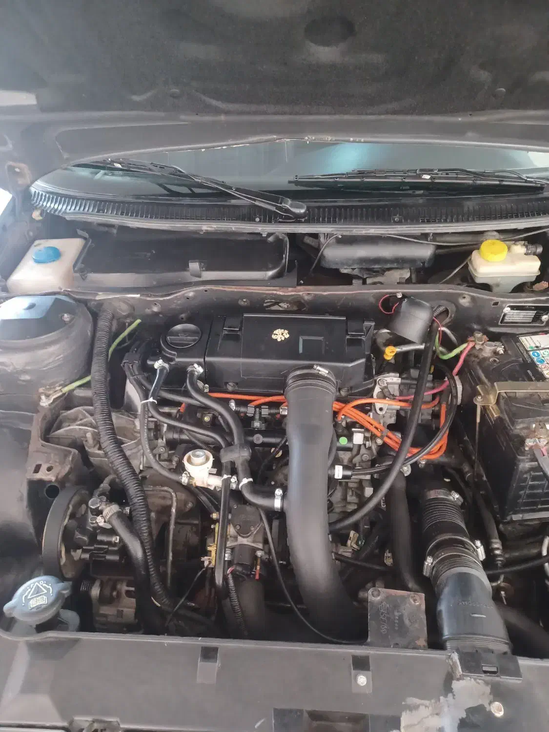 پژو ۴۰۵|خودرو سواری و وانت|رشت, یخسازی|دیوار