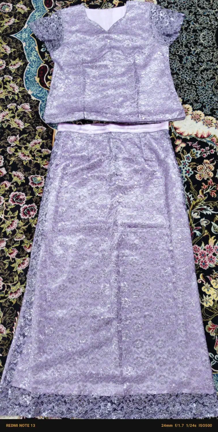 لباس مجلسی|لباس|کلاله, |دیوار