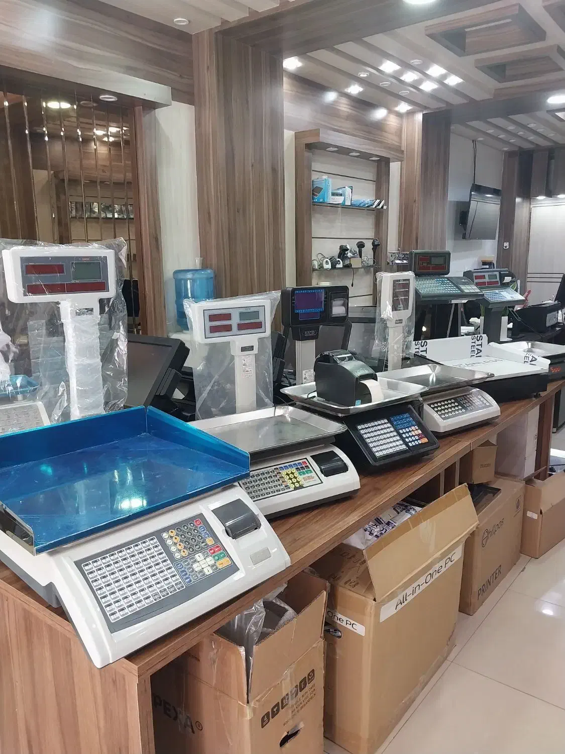 ترازو صدر/کارین/محک/باسکول|فروشگاه و مغازه|شاهینشهر, فدک|دیوار