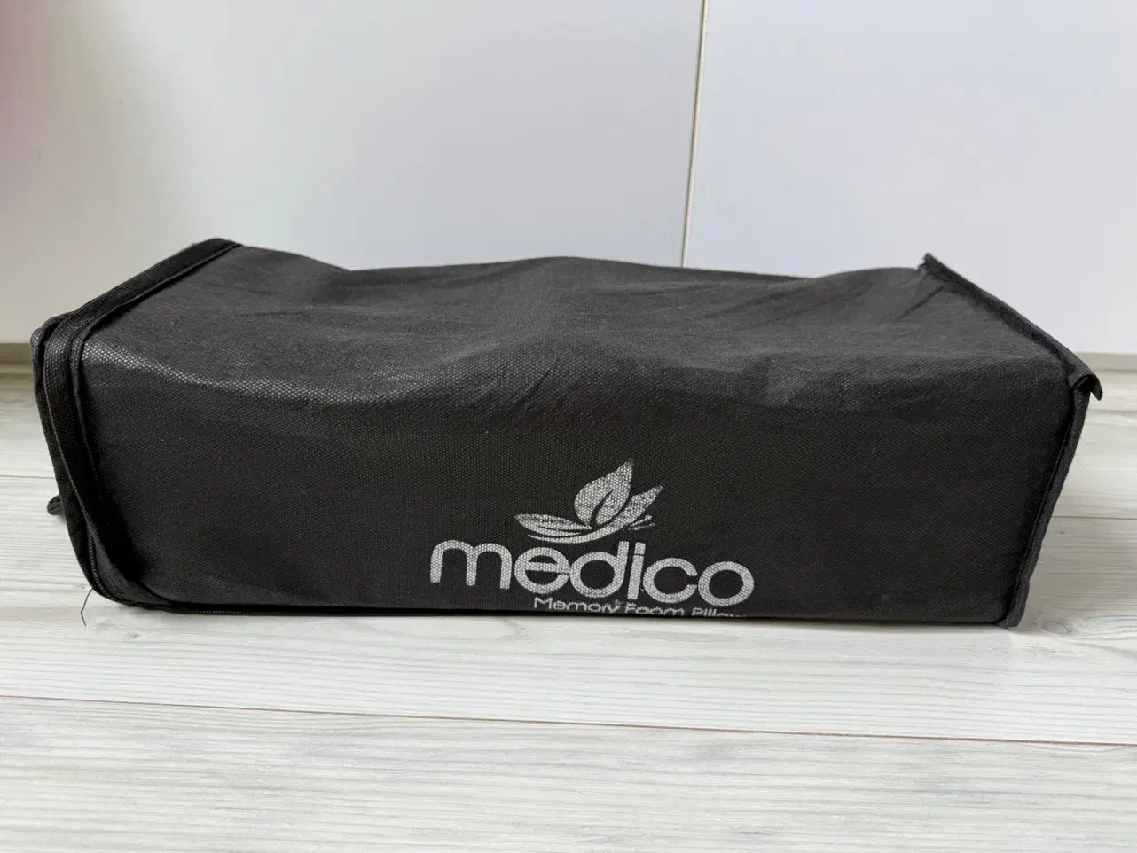 بالش بی بی ال ترنسفر طبی مدیکو|پزشکی|رشت, گلباغ نماز|دیوار