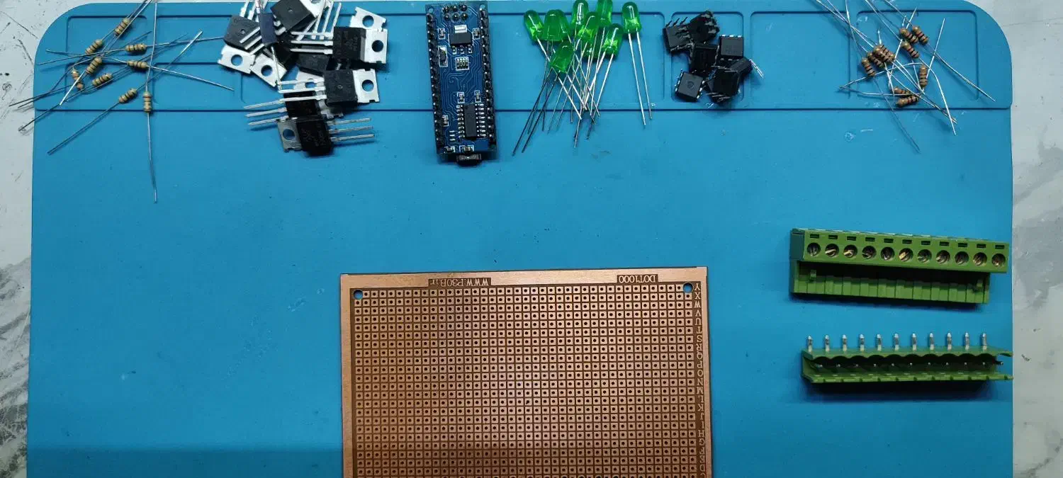 برد مدار چشمک زن تابلو برنامه نویسی|ریسه و چراغ تزئینی|باقرشهر, |دیوار