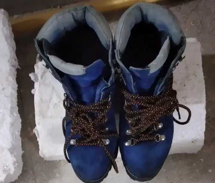 کفش کوه‌ نوردی سایز۴۴|کیف، کفش، کمربند|بروجرد, |دیوار