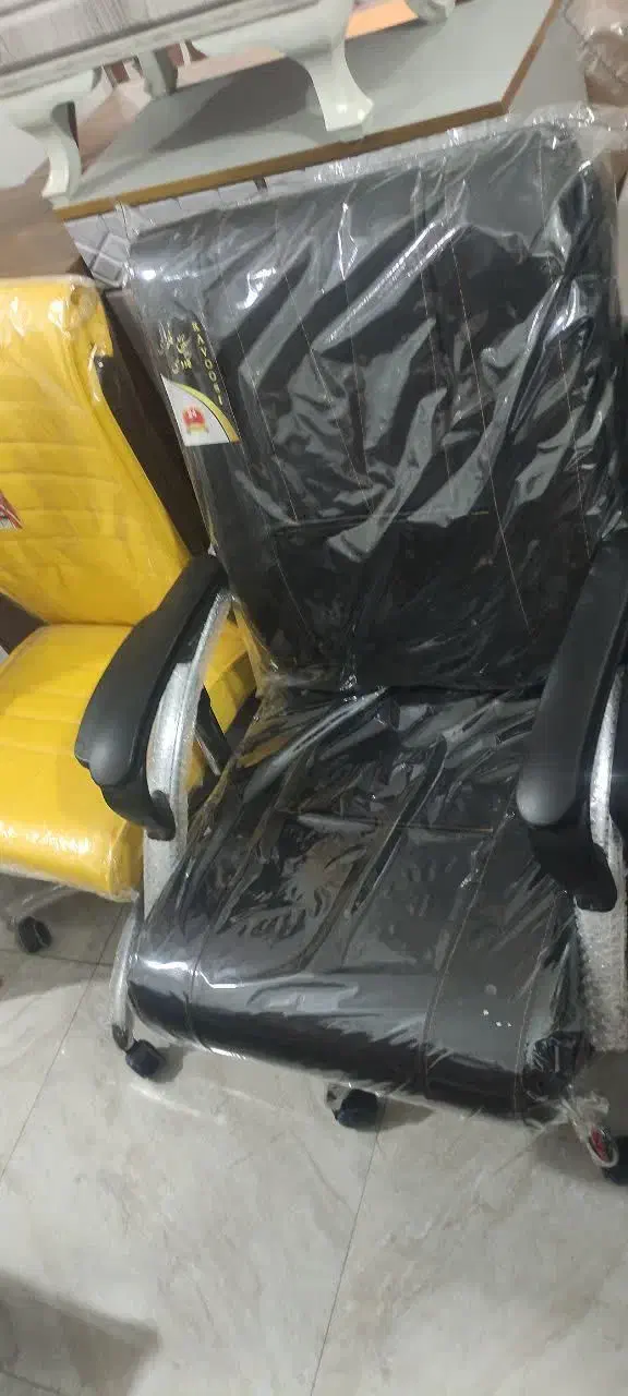 صندلی|صندلی و نیمکت|ساوه, |دیوار