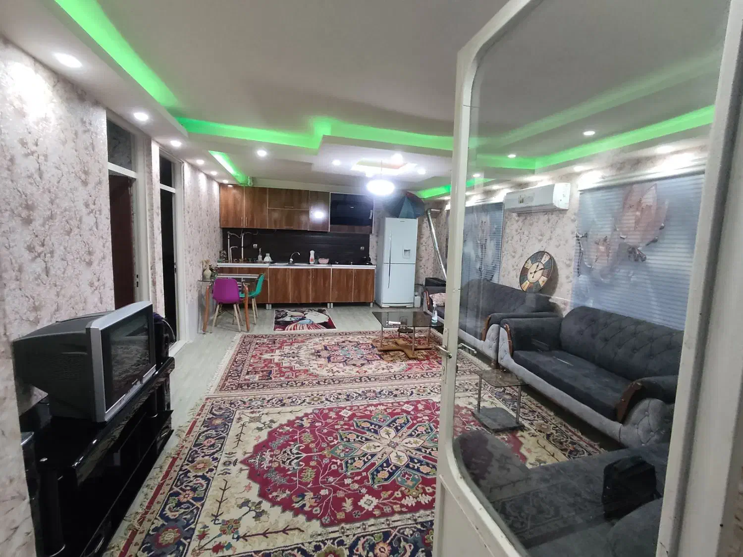 ویلا نقلی مرتب|اجارهٔ کوتاهمدت ویلا و باغ|محمدشهر, محمدشهر|دیوار