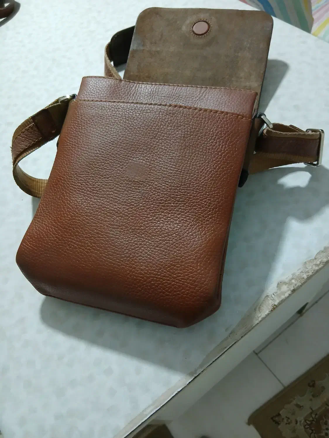 کیف نوین چرم مشهد|کیف، کفش، کمربند|پرند, فاز ۶|دیوار