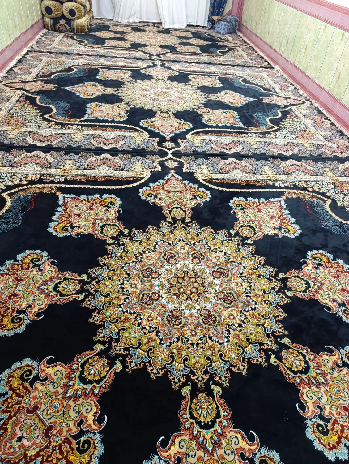 فرش هزار شونه|فرش|یاسوج, |دیوار