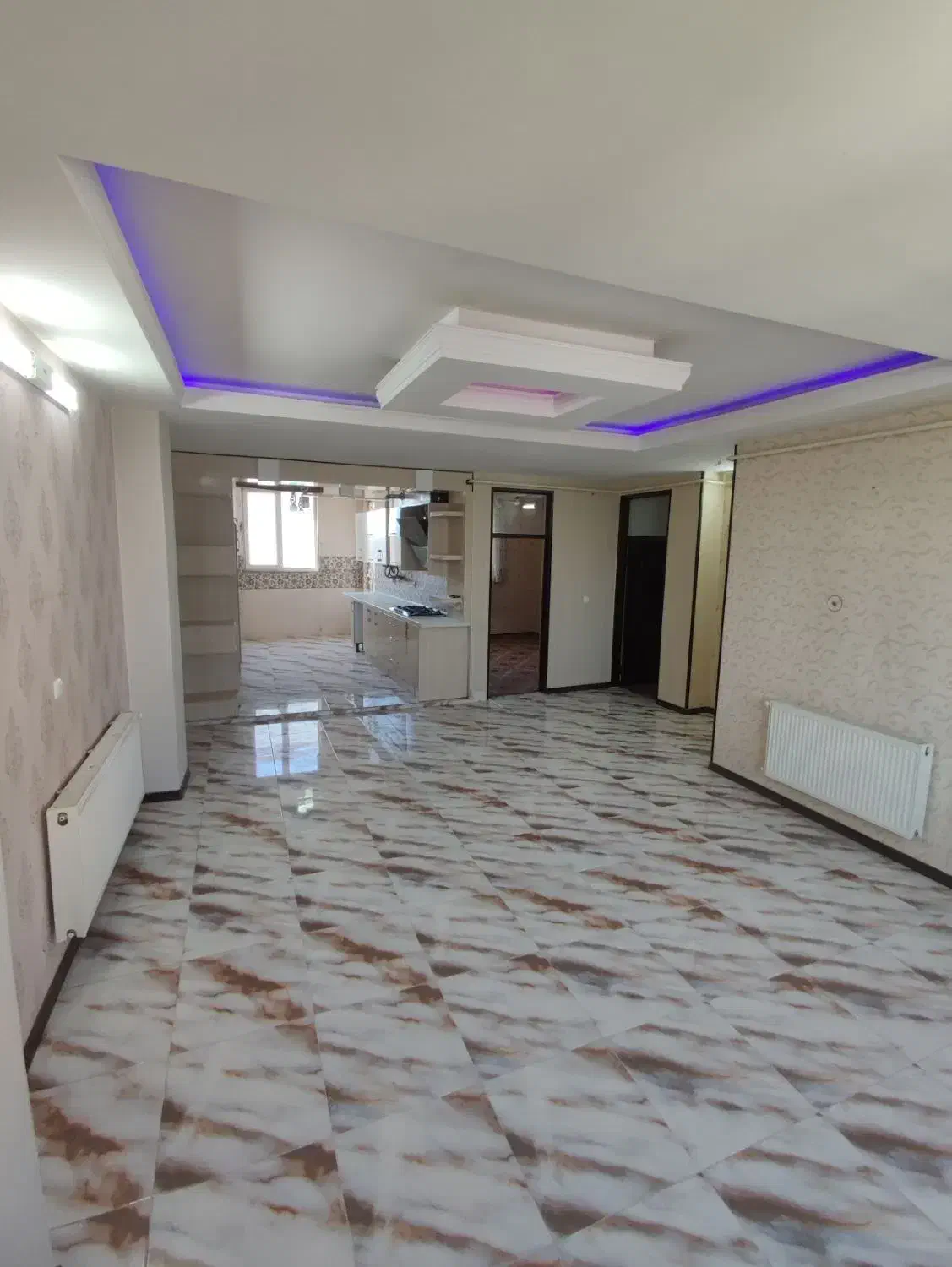 واحد ۱۰۱ متری ، سیلاب|فروش آپارتمان|زنجان, |دیوار