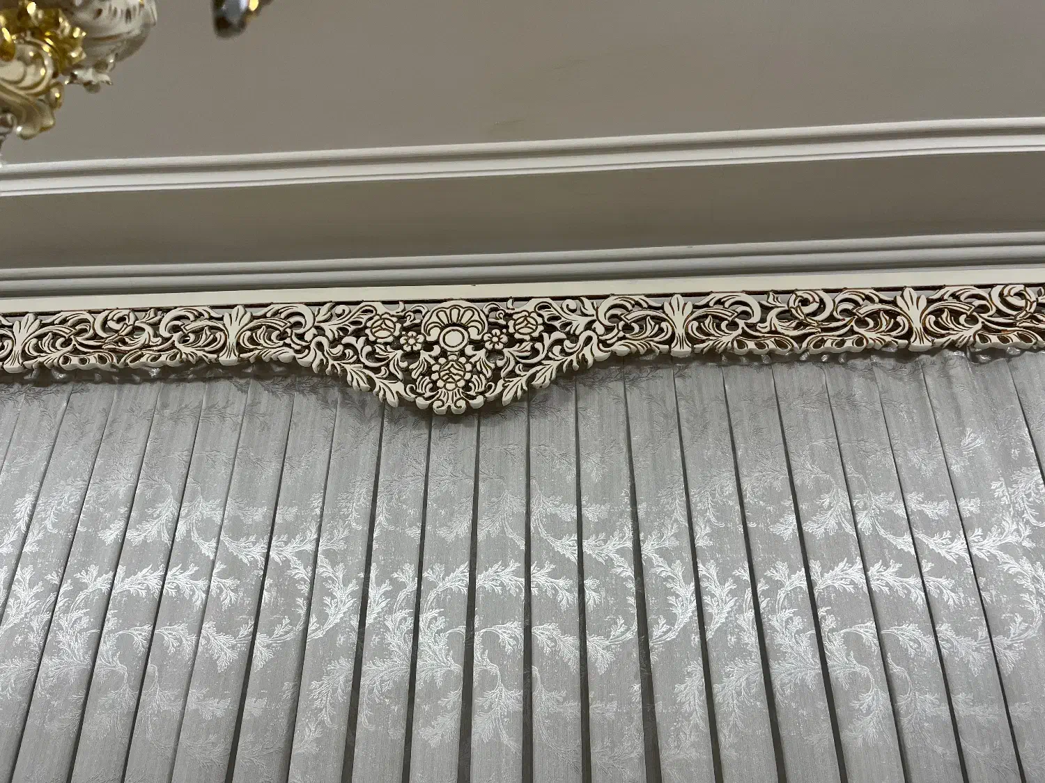 کتیبه|پرده، رانر، رومیزی|صومعه‌سرا, |دیوار